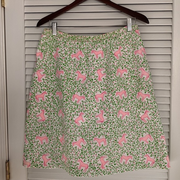 VTG. The Vested Gentress Hand-screen Print. Pink Horses with green vines. Small - Picture 4 of 15